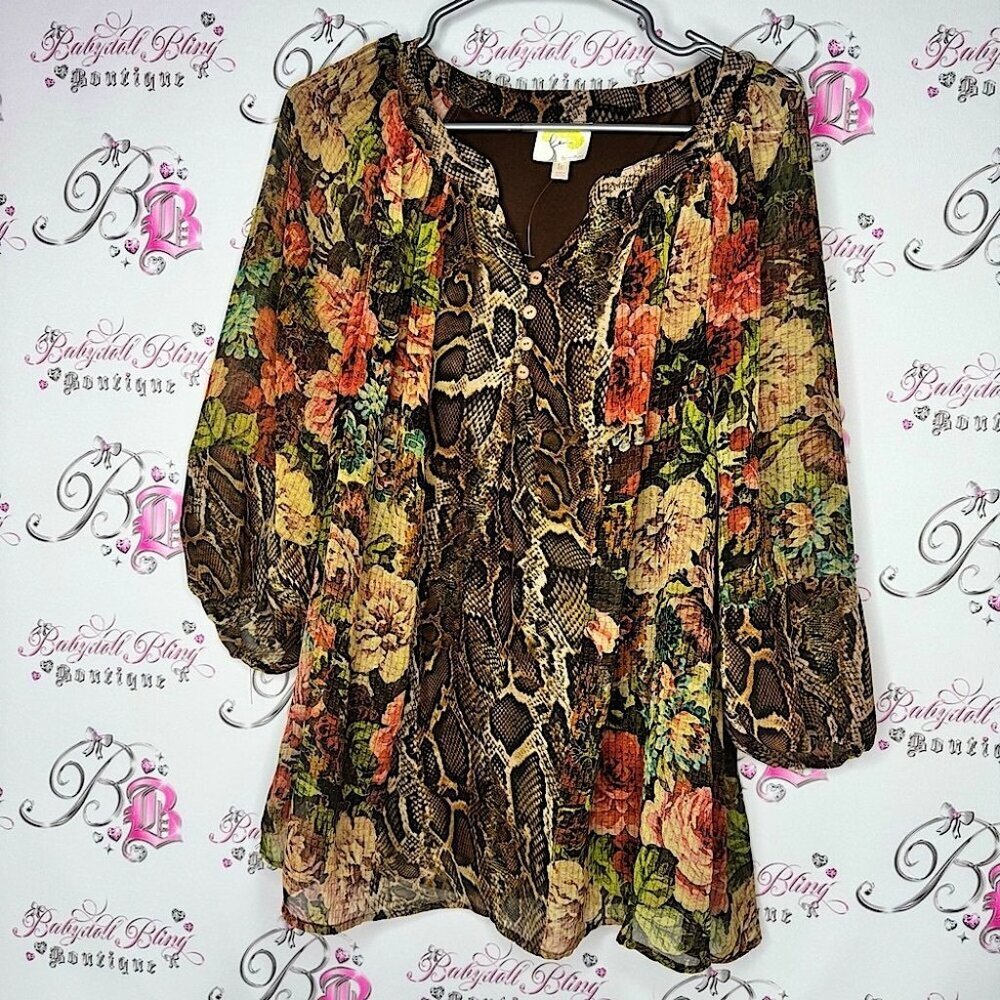 Fig & flower top shirt brown red green tan cube Boho Floral Snake Print Blouse